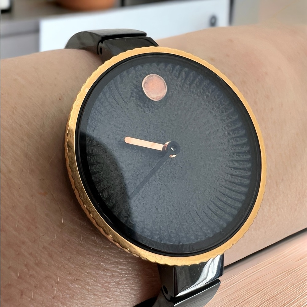 Authentic Movado Museum Black & Gold Women’s Bracelet Watch | Adjustable